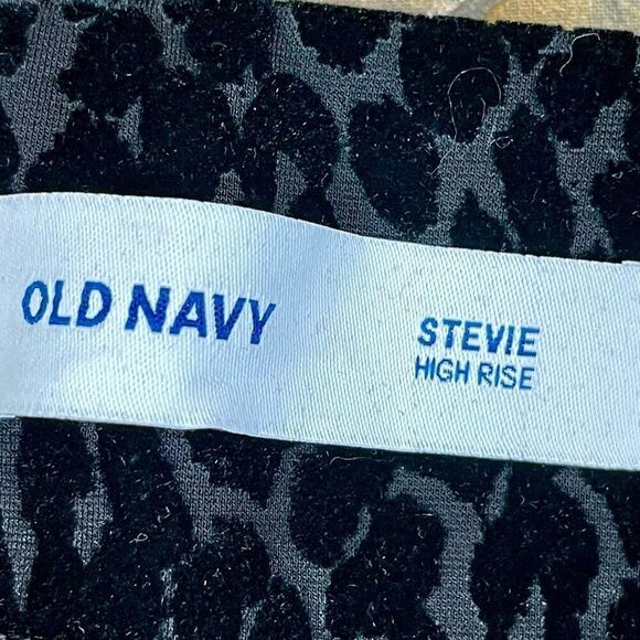 New NWT Old Navy Stevie High Rise Flock Black Leopard Leggings Large - Picture 7 of 13